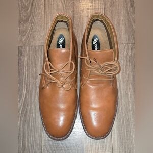 Aetrex:  Men's Cognac Brown Leather Chukka Boots.